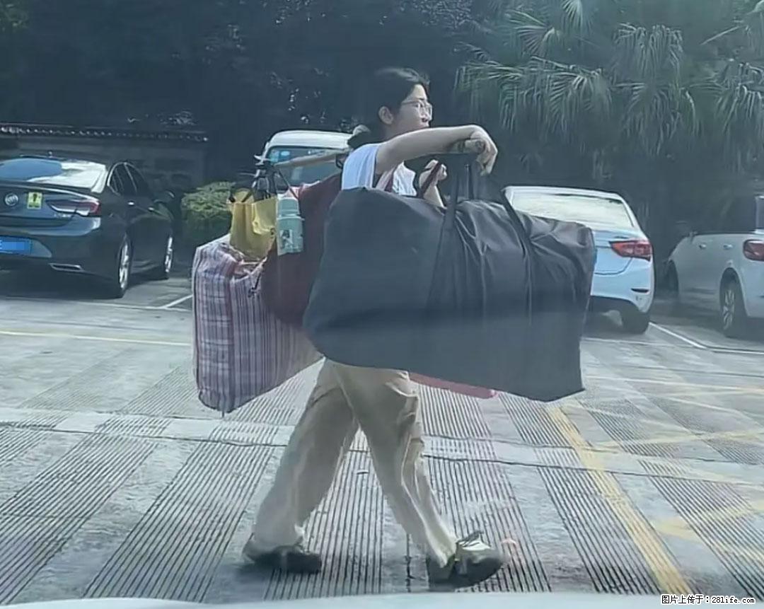 全网追的“扁担女孩”，找了一份暑假工，时薪12元 - 南通生活资讯 - 南通28生活网 nt.28life.net